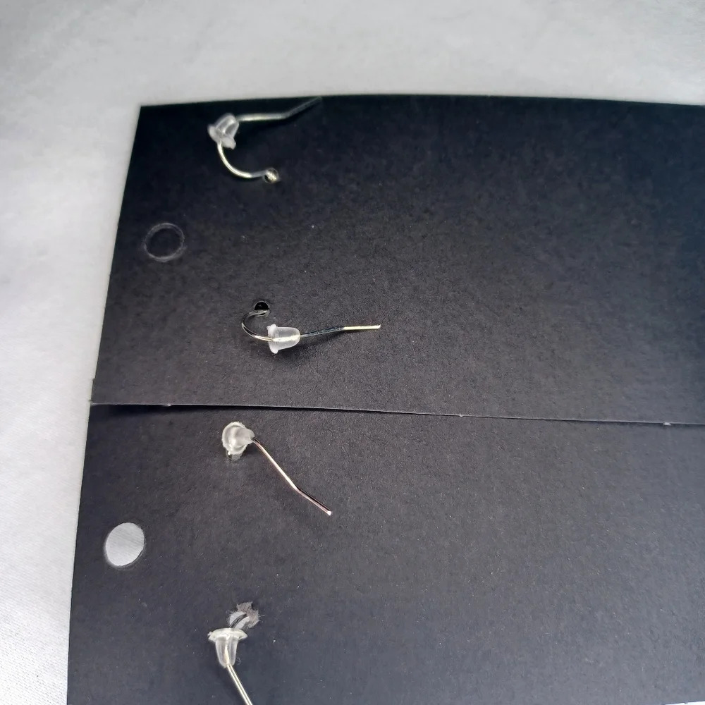 Handmade dragon fly and small glass bead earrings - Picture 4 of 4